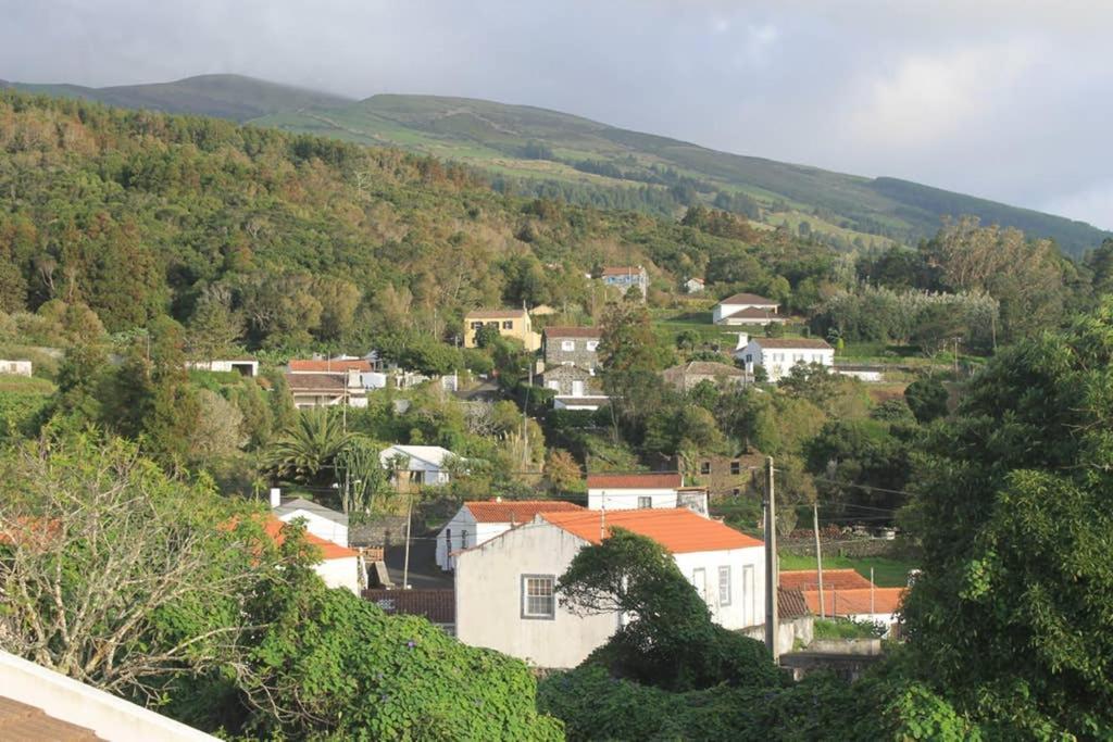 Quinta Do Areeiro Appartement Horta  Buitenkant foto